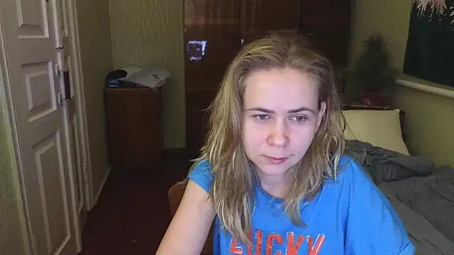 Riley Roo online show from 01/05/25, 05:51