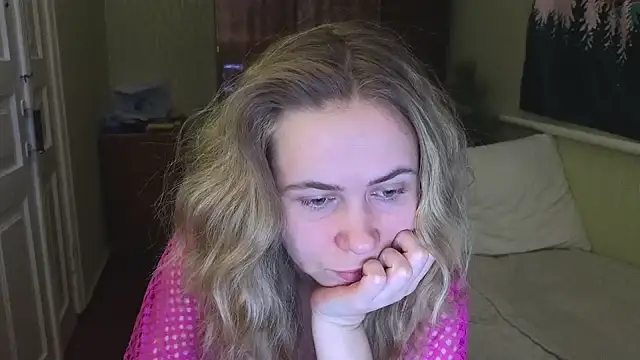 Riley Roo online show from 01/20/25, 05:27