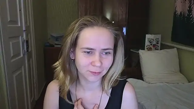 Riley Roo online show from 02/05/25, 04:36