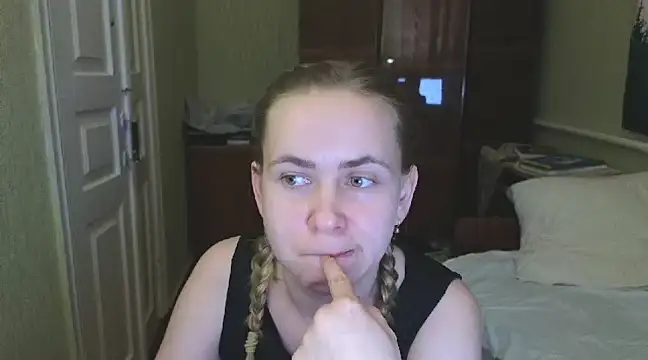 Riley Roo online show from 02/23/25, 08:44