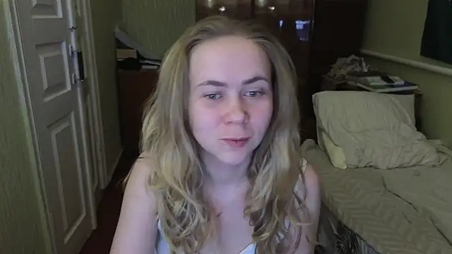 Riley Roo online show from 03/22/25, 07:09