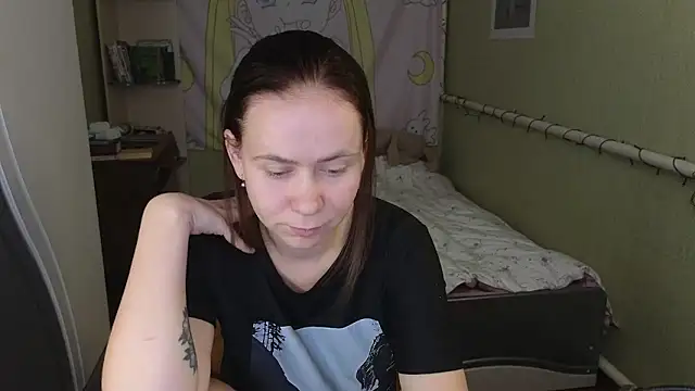 Riley Roo online show from 10/03/25, 09:28