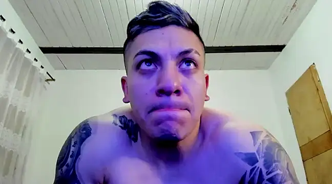 aquiles 51 online show from 01/11/25, 02:52