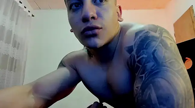 aquiles 51 online show from 01/31/25, 03:20