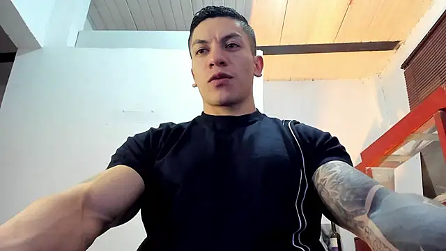 aquiles 51 online show from 10/18/25, 08:42