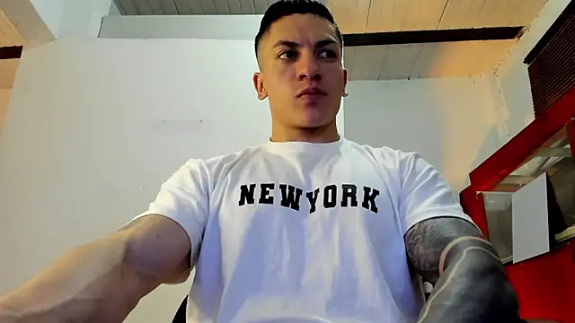 aquiles 51 online show from 11/08/25, 06:51