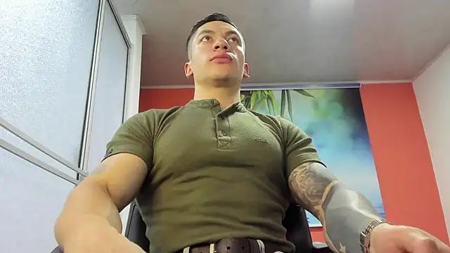 Snapshot of aquiles_51 chatting on 03/12/26, 12:44 aquiles 51 online show from 03/12/26, 12:44