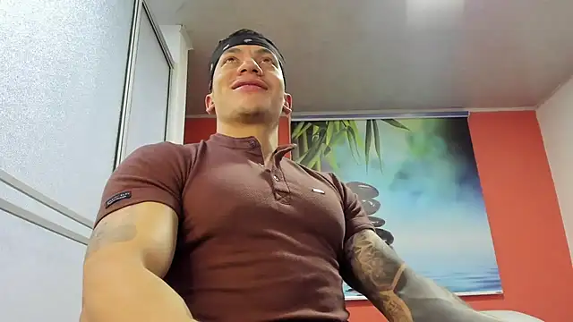 Snapshot of aquiles_51 chatting on 03/16/26, 05:50 aquiles 51 online show from 03/16/26, 05:50