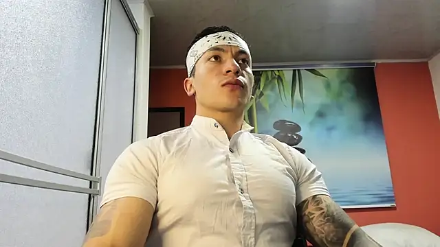 Snapshot of aquiles_51 chatting on 04/07/26, 06:19 aquiles 51 online show from 04/07/26, 06:19