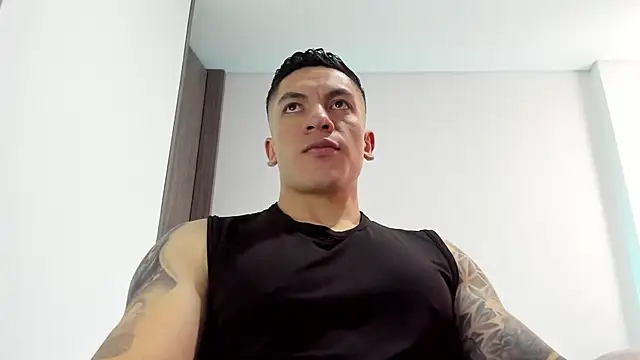 Snapshot of aquiles_51 chatting on 07/09/26, 06:23 aquiles 51 online show from 07/09/26, 06:23