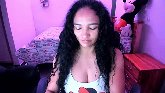 rayza mature 154 online show from 05/25/26, 03:07
