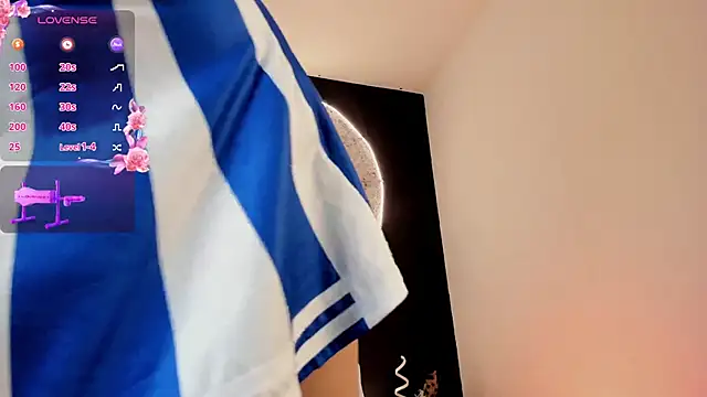 Elena-Rosse online show from 03/18/25, 04:58