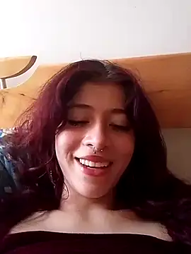 Snapshot of SuzzyyM chatting on 02/23/25, 07:17 SuzzyyM online show from 02/23/25, 07:17