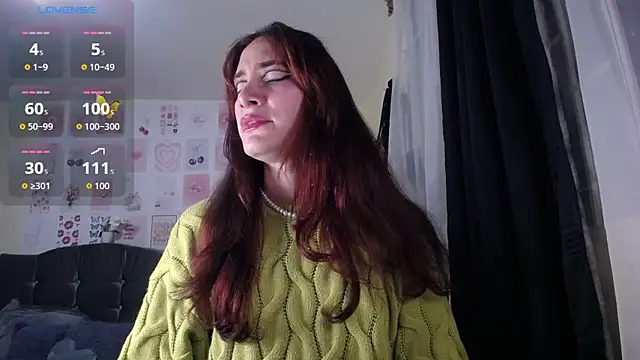 Snapshot of IsaBaileys_ chatting on 04/15/26, 02:29 IsaBaileys online show from 04/15/26, 02:29