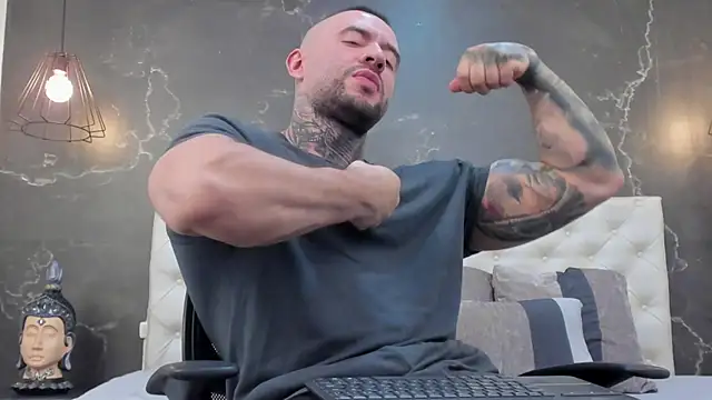 BruceDallas online show from 01/19/25, 02:15