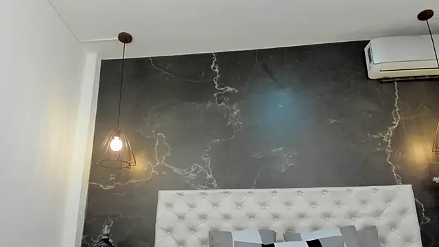 BruceDallas online show from 02/13/25, 03:39