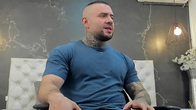 BruceDallas online show from 03/01/25, 01:53