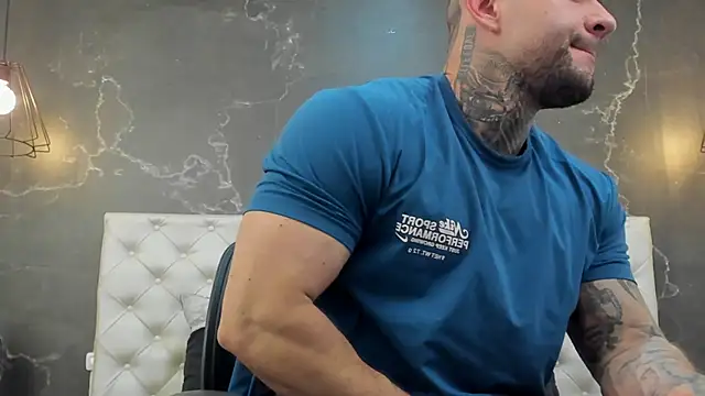 BruceDallas online show from 03/05/25, 03:29