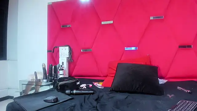 Karoll69  online show from 12/06/24, 10:05