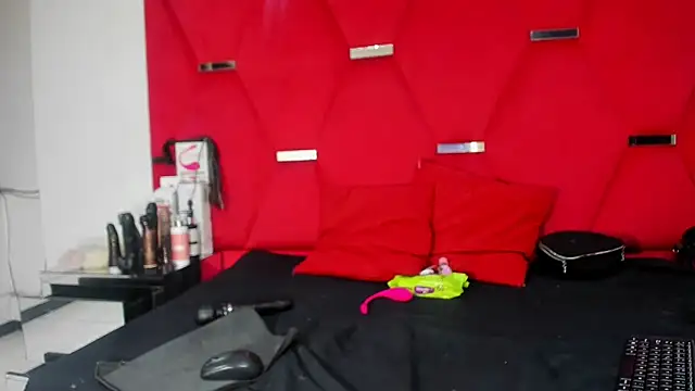 Karoll69  online show from 03/20/25, 03:45