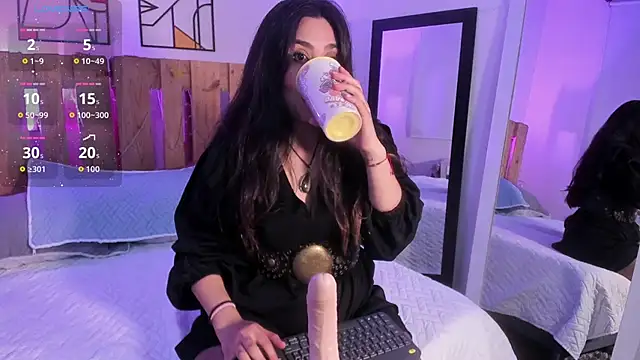 Snapshot of emily_amaya chatting on 03/16/26, 08:13 emily amaya online show from 03/16/26, 08:13