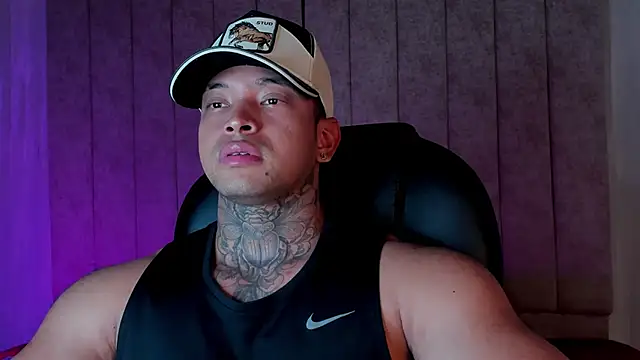 Snapshot of Stiven_collins chatting on 03/14/26, 05:24 Stiven collins online show from 03/14/26, 05:24