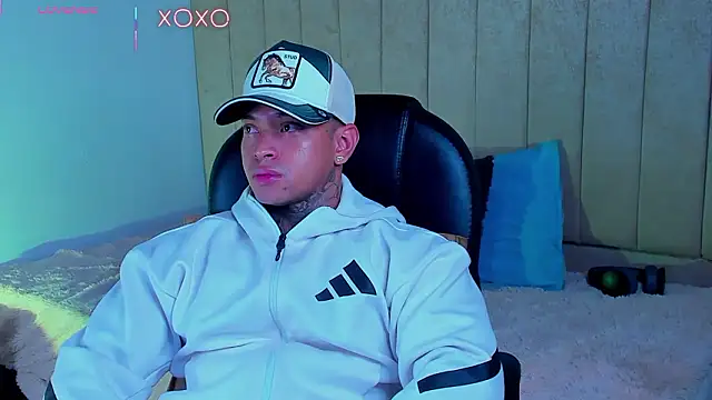 Snapshot of Stiven_collins chatting on 03/30/26, 11:11 Stiven collins online show from 03/30/26, 11:11