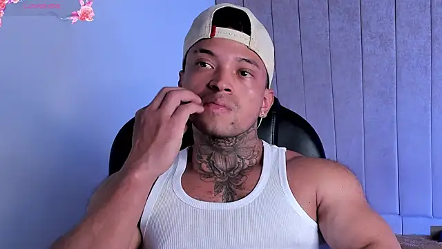 Snapshot of Stiven_collins chatting on 04/19/26, 06:10 Stiven collins online show from 04/19/26, 06:10