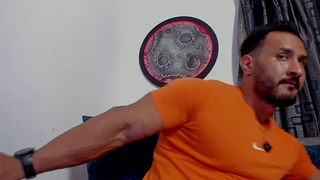 Snapshot of curt_xxx chatting on 07/11/26, 04:15 curt xxx online show from 07/11/26, 04:15