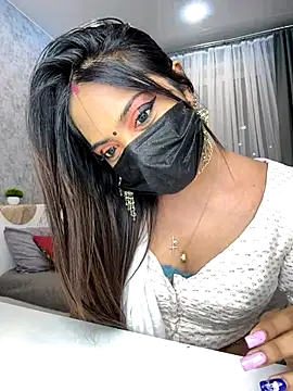 Snapshot of Monalisadon018 chatting on 12/05/24, 05:39 Monalisadon018 online show from 12/05/24, 05:39