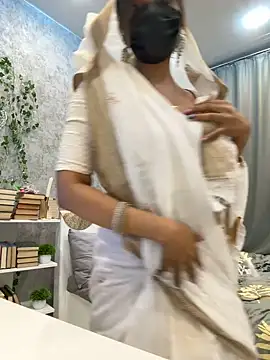 Snapshot of Monalisadon018 chatting on 12/09/24, 06:35 Monalisadon018 online show from 12/09/24, 06:35