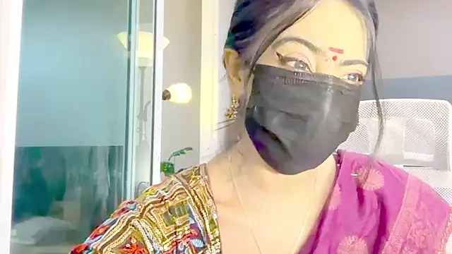 Monalisadon018 online show from 11/25/25, 11:54