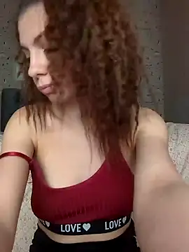 Snapshot of Katrin_kat@xh chatting on 02/05/25, 06:24 Katrin katxh online show from 02/05/25, 06:24