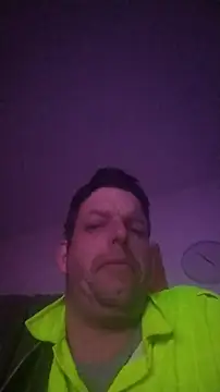 Knuffelstaaf123 online show from 02/04/26, 05:08