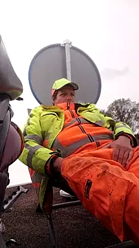 Snapshot of Knuffelstaaf123 chatting on 04/10/26, 07:46 Knuffelstaaf123 online show from 04/10/26, 07:46