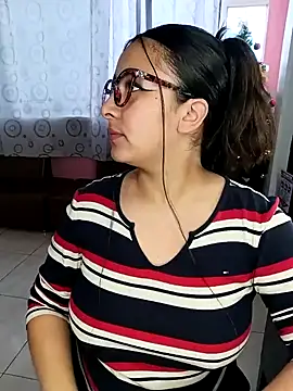 Snapshot of Cute_Penelope chatting on 12/19/24, 12:01 Cute Penelope online show from 12/19/24, 12:01
