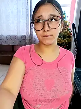 Snapshot of Cute_Penelope chatting on 12/20/24, 02:49 Cute Penelope online show from 12/20/24, 02:49