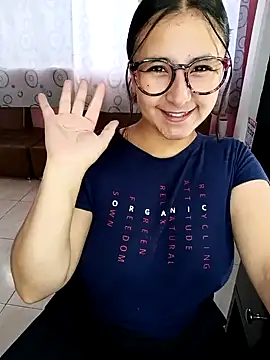 Snapshot of Cute_Penelope chatting on 01/15/25, 12:04 Cute Penelope online show from 01/15/25, 12:04