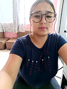 Snapshot of Cute_Penelope chatting on 02/26/25, 06:11 Cute Penelope online show from 02/26/25, 06:11