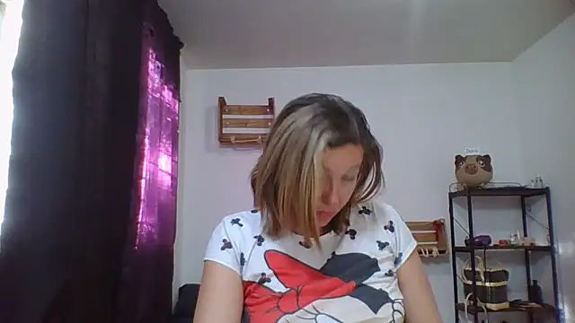 charlott ponce online show from 12/16/24, 10:24