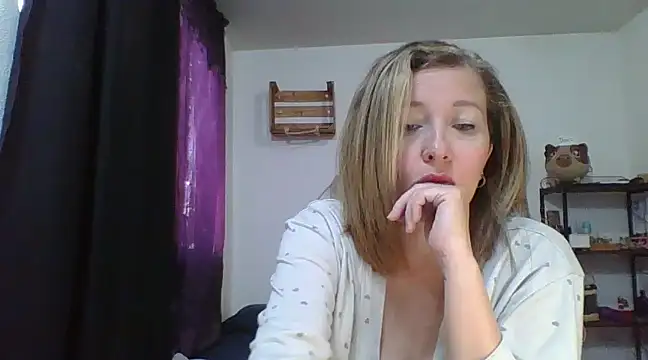 charlott ponce online show from 01/28/25, 05:46