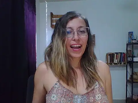 charlott ponce online show from 10/26/25, 04:35