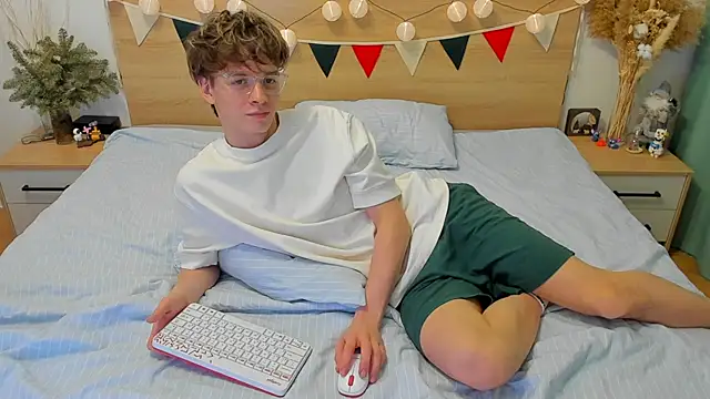 Fandi 777 online show from 01/28/25, 05:54