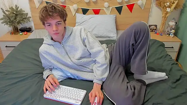 Fandi 777 online show from 02/04/25, 05:31