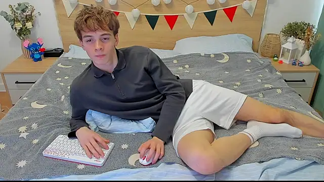 Fandi 777 online show from 03/04/25, 12:44