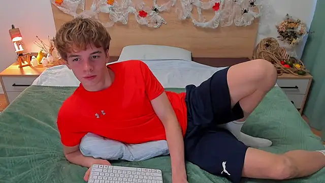 Fandi 777 online show from 10/14/25, 06:36