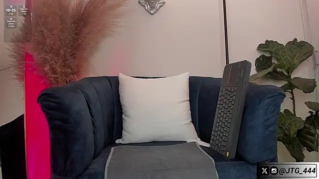 JeycobxBraand online show from 10/22/25, 12:33