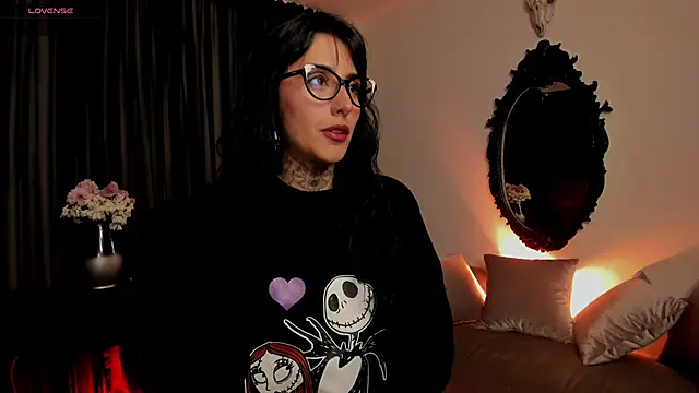 Snapshot of nasty_aliice1 chatting on 03/17/26, 05:33 nasty aliice1 online show from 03/17/26, 05:33