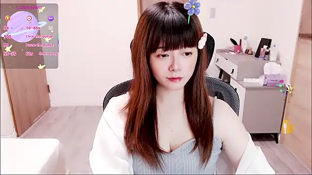 a0513 online show from 09/26/25, 03:16