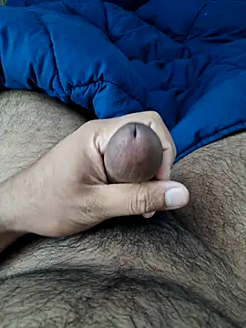 Snapshot of bobyyboyy1 chatting on 10/19/25, 05:30 bobyyboyy1 online show from 10/19/25, 05:30